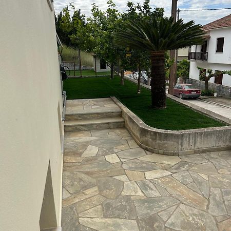 Athena'S Luxury Place Agria Luaran gambar
