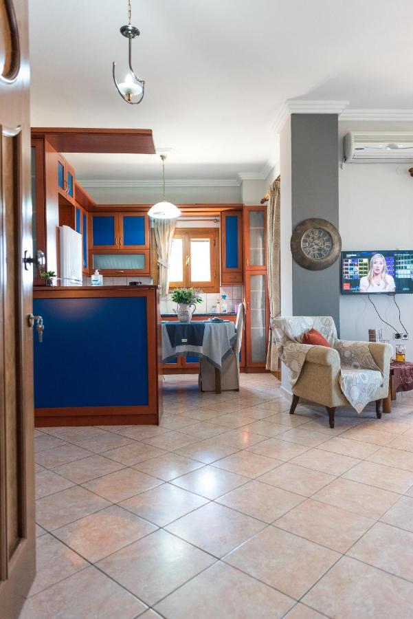 Athena'S Luxury Place Agria Luaran gambar