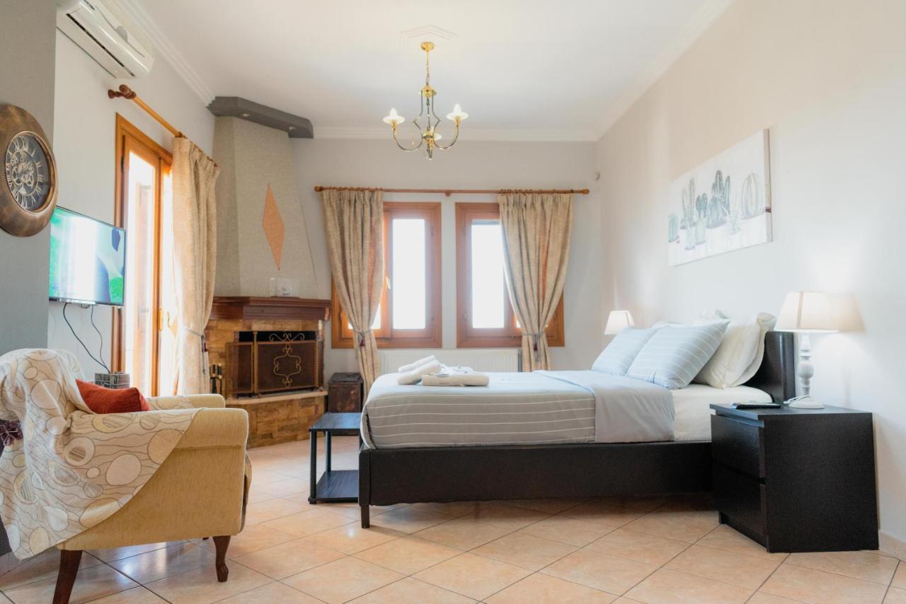Athena'S Luxury Place Agria Luaran gambar