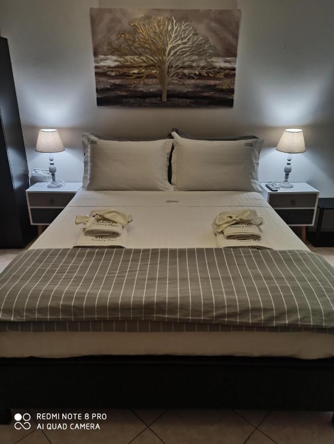Athena'S Luxury Place Agria Luaran gambar