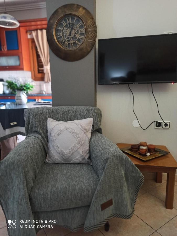 Athena'S Luxury Place Agria Luaran gambar