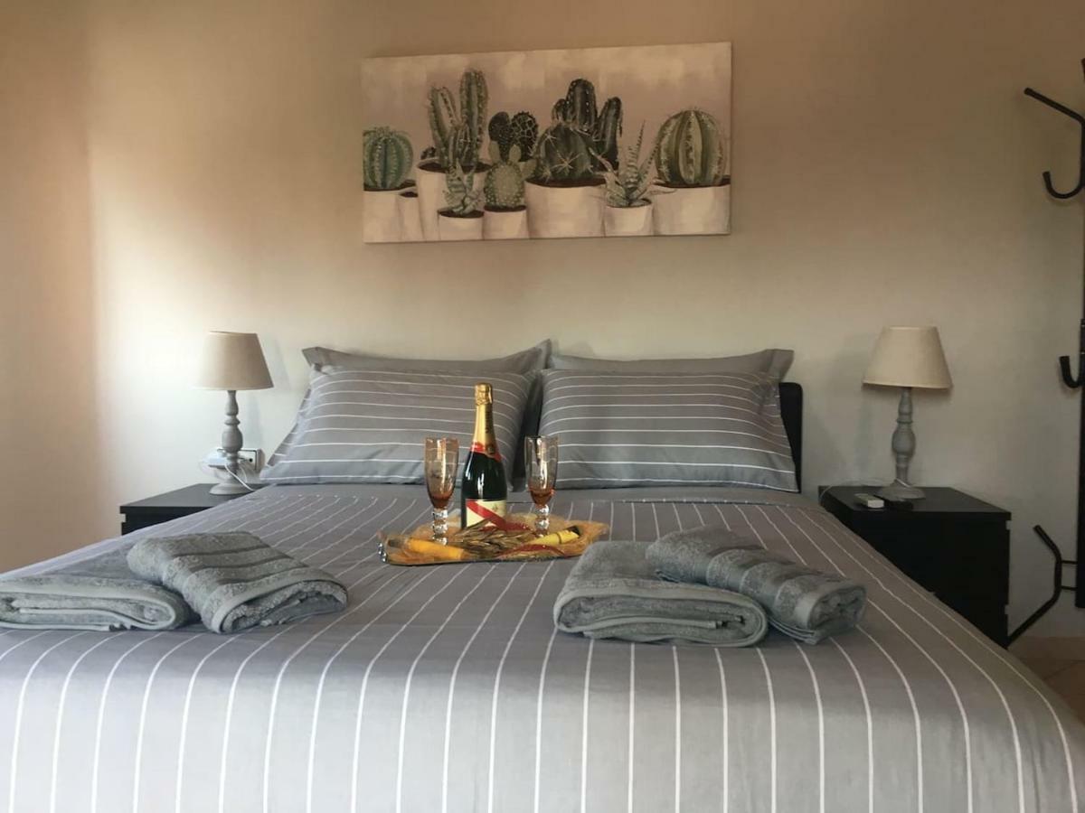 Athena'S Luxury Place Agria Luaran gambar